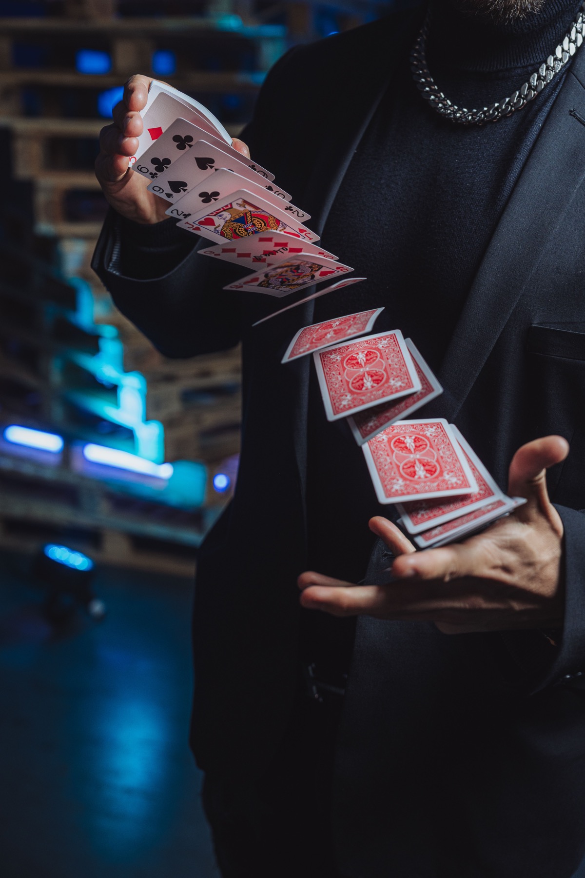 Close-up card trick by a roving magician